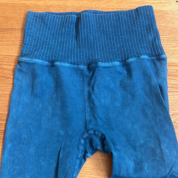 Free People Good Karma Cut-Out Design NWOT - Picture 7 of 9